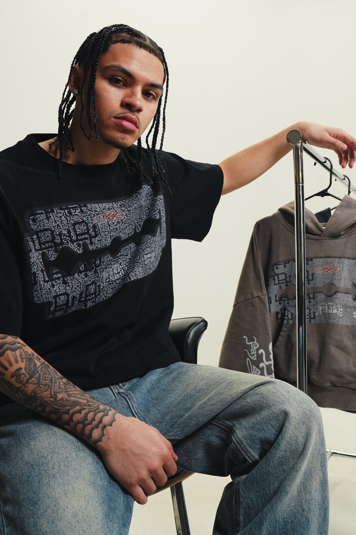 Raza Blade Tee